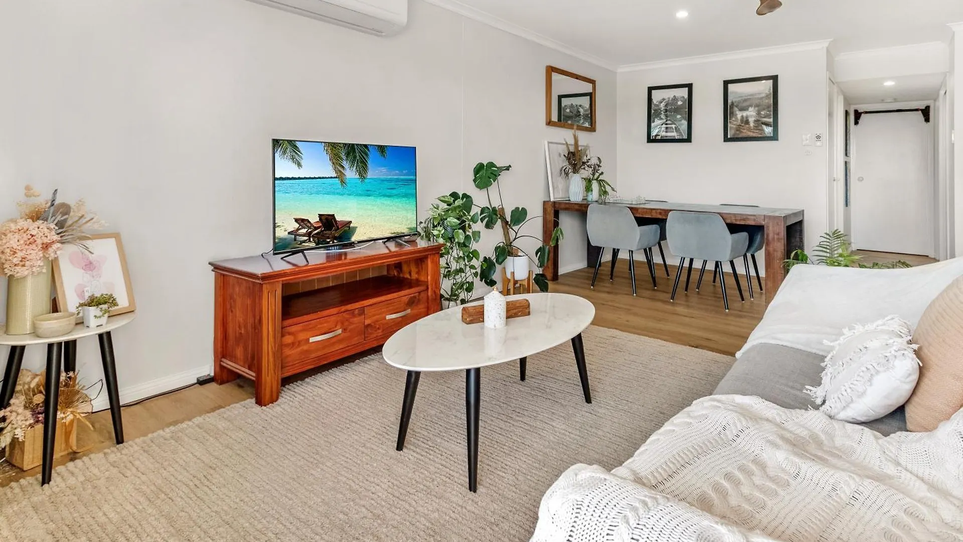 Sunset And Mountain View,2 Bed, 2 Ensuite, Close To Brisbane 0*,  Australia